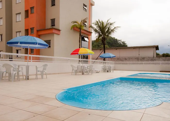 Sun Way Apartamentos com piscinas e churrasqueiras apto 4403